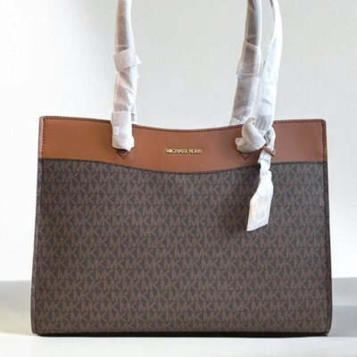 NWT $498 Michael Kors Jet Set Travel LG Laptop Pocket Shoulder Tote Bag