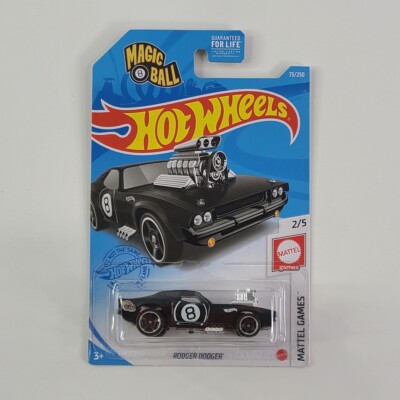 トレジャーハント HotWheel ROCKET Rodger Dodger Hot Wheels 1:16 Scale RC Rodger Dodger USB-Rechargeable Toy