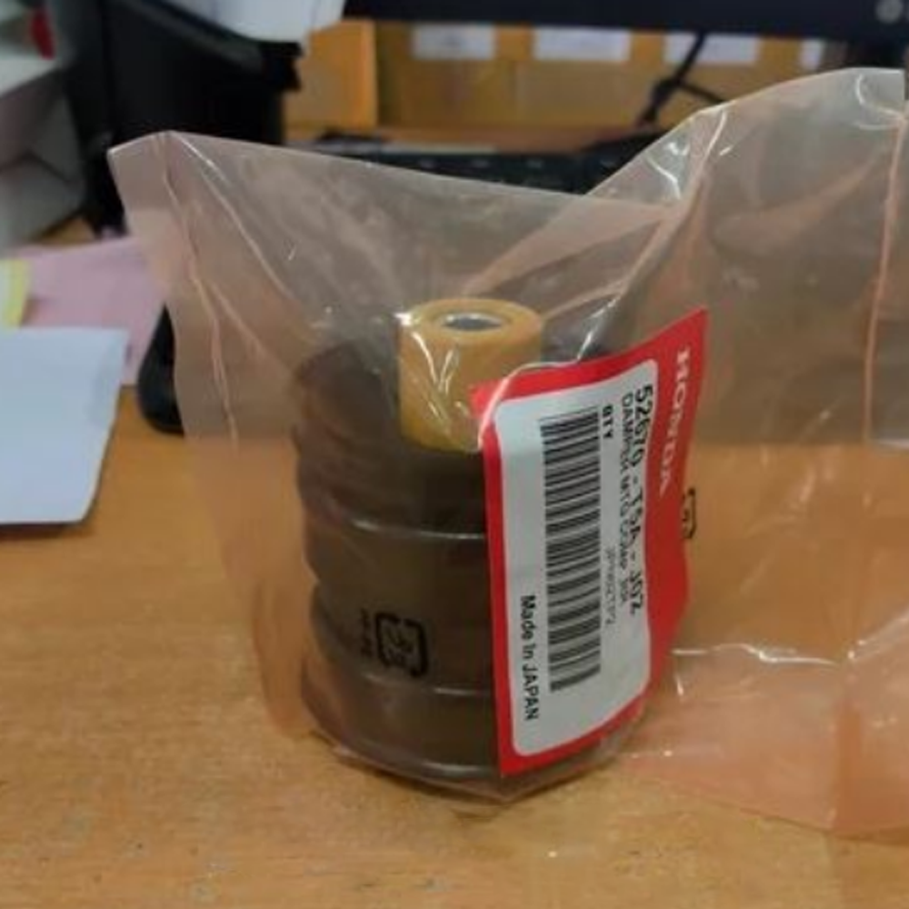 ホンダ シティ 1/20 scale 蓋のみ Rear Mounting Damper City 52670-T5A-J02 Honda Fit HR-V Shock