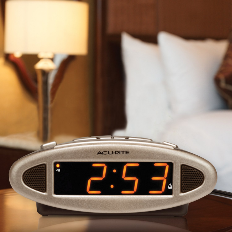 AcuRite Self Setting Alarm Clock Automatically Adjusts For DST Power Outage New