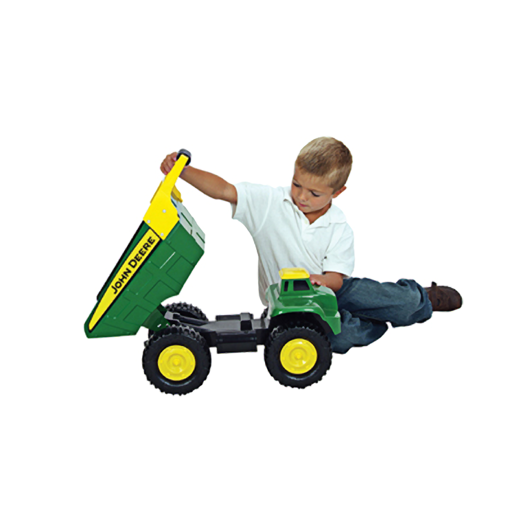 john deere big scoop dump truck and excavator