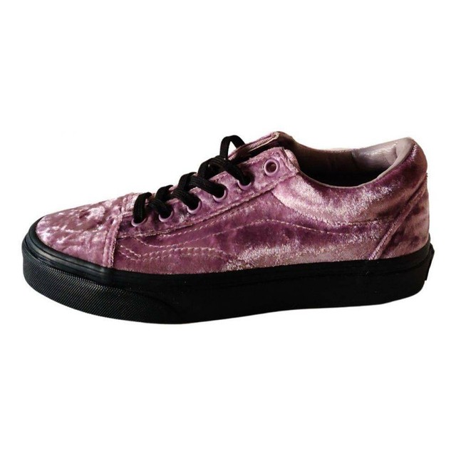 velvet vans aus