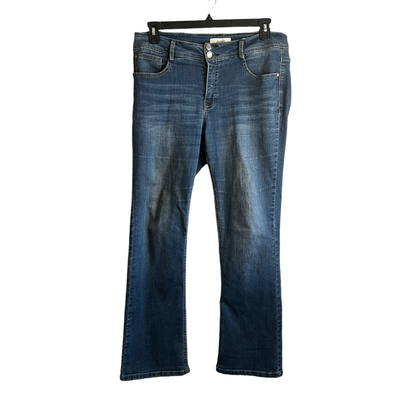 Curvy relaxed fit jeans sale