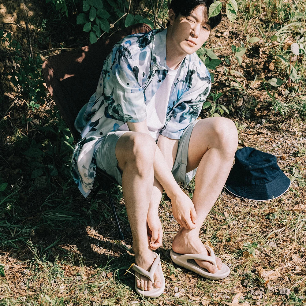 New TAW&TOE FLIP FLOP ZEROVITY OG TAUPE Z-FF-NAAJ Light