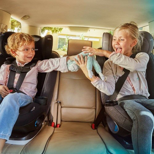 NEW  Maxi-Cosi Magellan All in One Convertible Car Seat - Night Black (CC197EMJ)