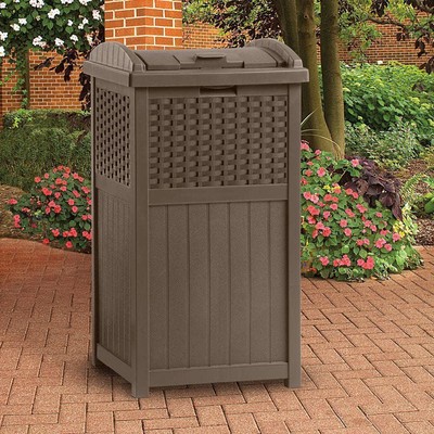 Suncast Outdoor Trash Can 31.875''H 30-Gal All-Weather Plastic In Brown w/ Lid