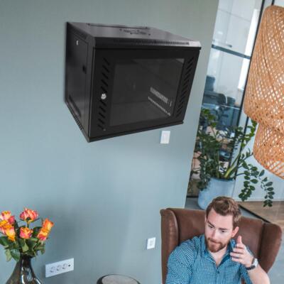 9U Wall Mount Network Server 21Inch IT Cabinet Rack Enclosure Glass Door W/ FAN