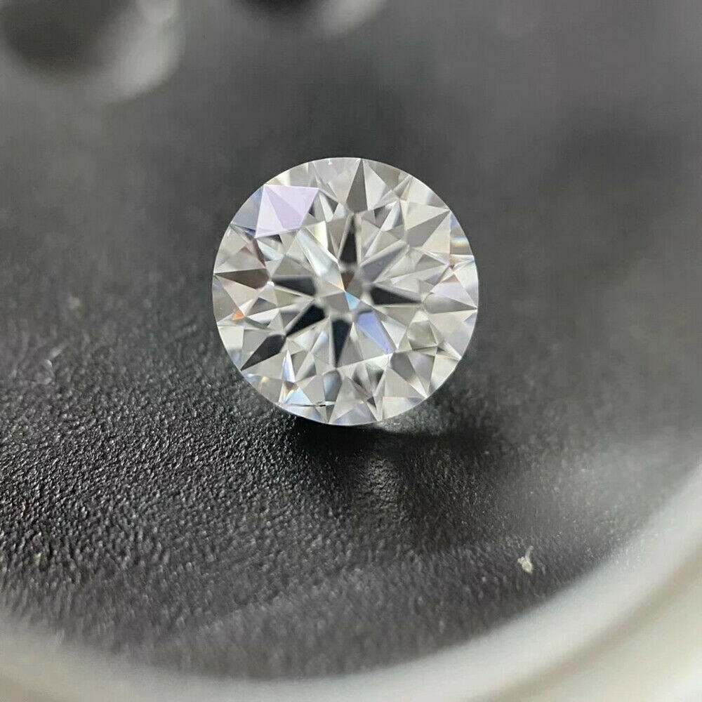 CLASSICAL Diamonds 20〜23 0.40ct 5.34x3.81x2.03mm Half Moon Rosecut 25495-11 - Misfit