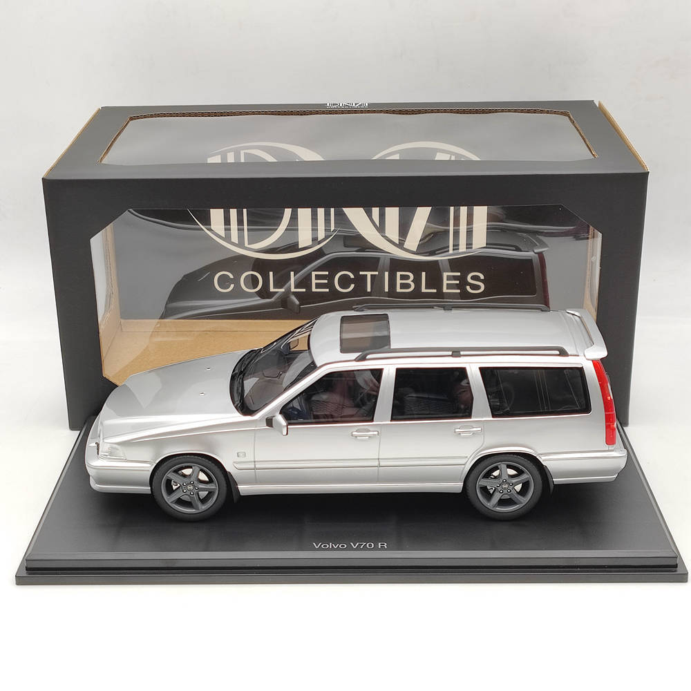 ミニカー Volvo V70 R 1/18 DNA Collectibles 1:18 Volvo V70 R P80 year 1998 red