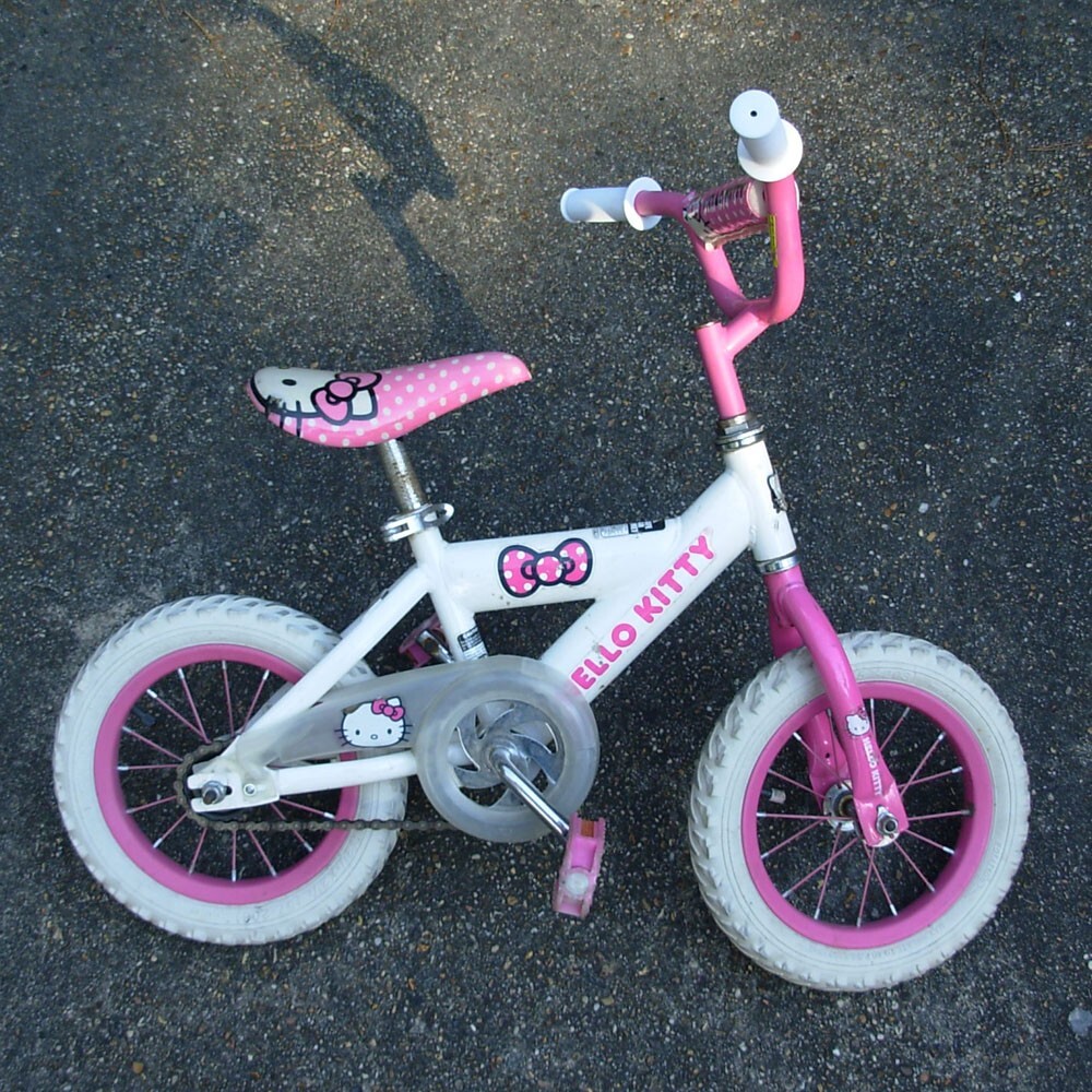 【廃盤品】HELLO KITTY BICYCLE STRAP 12こ 廃盤品】HELLO KITTY BICYCLE STRAP 12こ HELLO KiTTY SANRiO