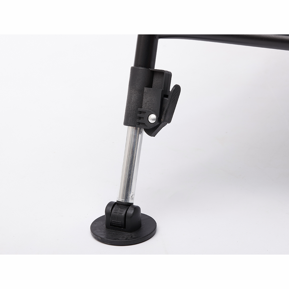 Prologic Avenger Comfort Camo W/Armrests & Covers - Fishing Chair