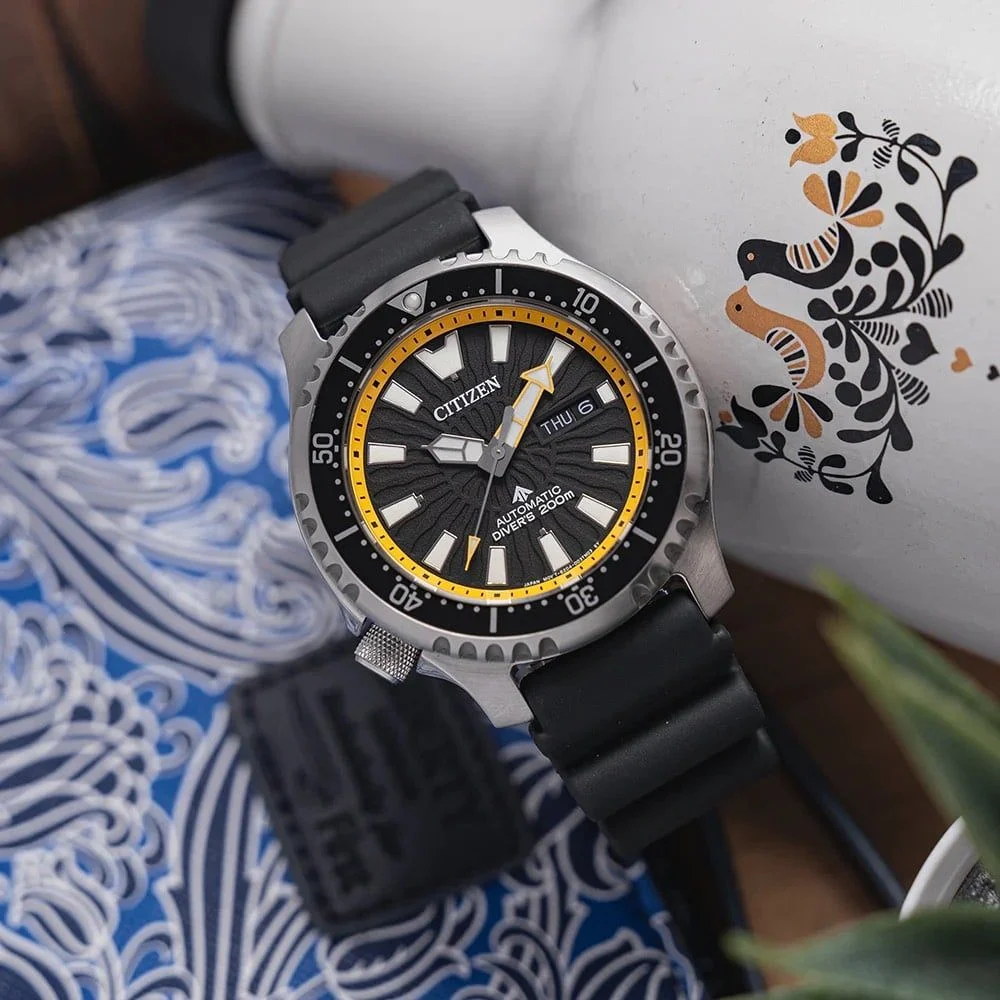Pre-owned Citizen Promaster Automatic Sapphire Crystal Black Dial Diver's Watch Ny0130-08e