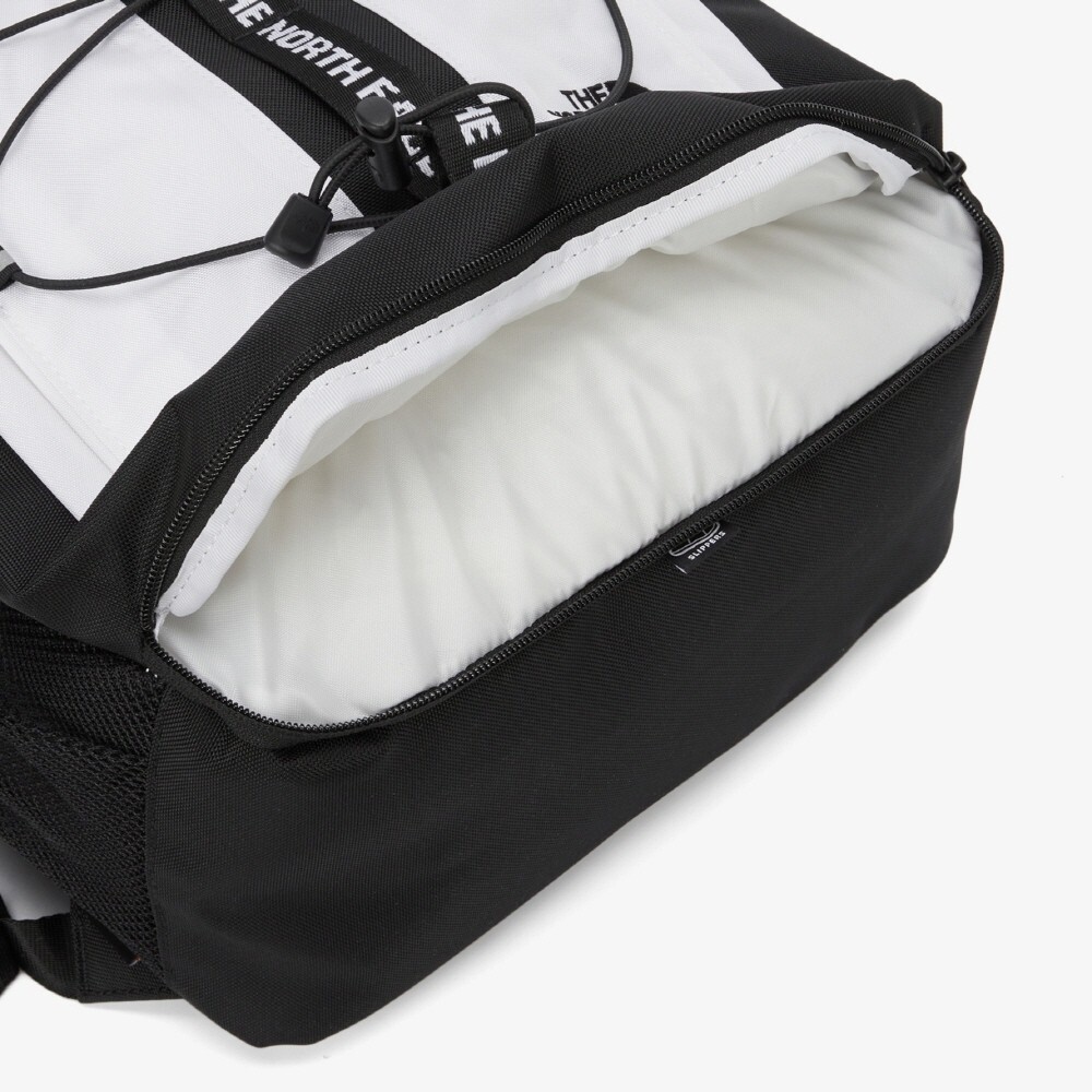 THENORTHFACE ★ WHITELABEL★ BEAVERTON BACKPACK THENORTHFACE ☆ WHITELABEL☆ BEAVERTON BACKPACK