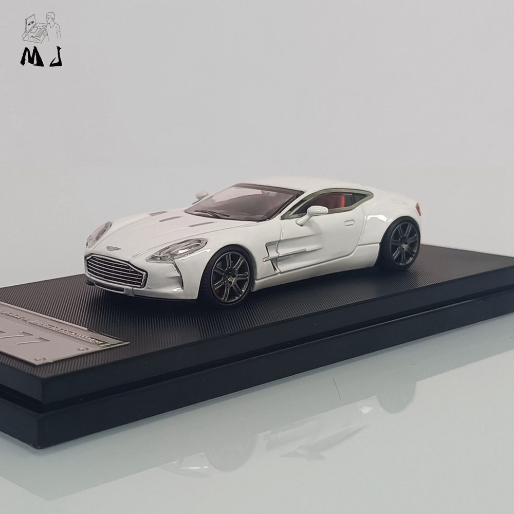1:64 MJ Aston Martin ONE77 Diecast Toys Car Models Miniature Hobby