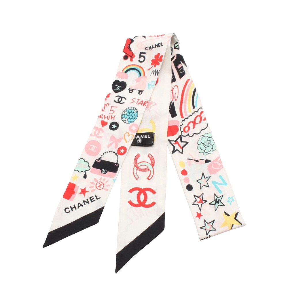 CHANEL Women's Accessories