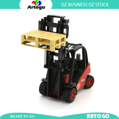 Linde Fork Lift H30D Red with 2 Pallets scale 1:16 Toy Model AU Stock