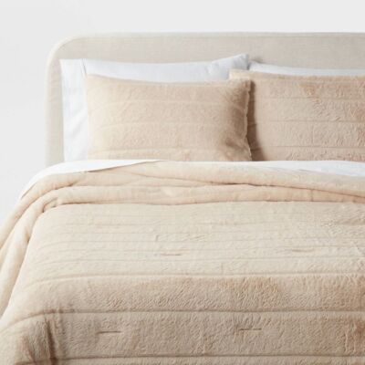 Threshold Luxe Faux-Fur Comforter & Sham Set Lightweight