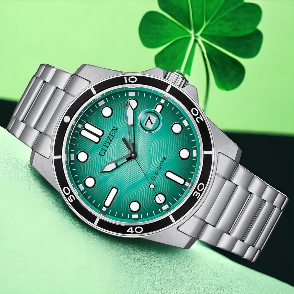 Pre-owned Citizen Eco-drive Aw1816-89l Green Analog Stainless Steel Men's Casual Watch