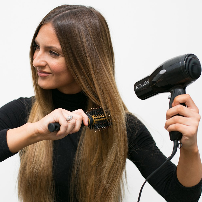 Сушим феном правильно. Фен revlon 1875w. фен hair dryer. сушка волос. сушка волос феном.
