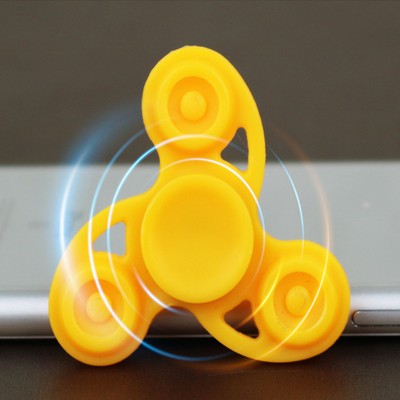 1PC Plastic Tri Fidget Hand Spinner Finger Bar Autism EDC Pocket Desk Toy Random