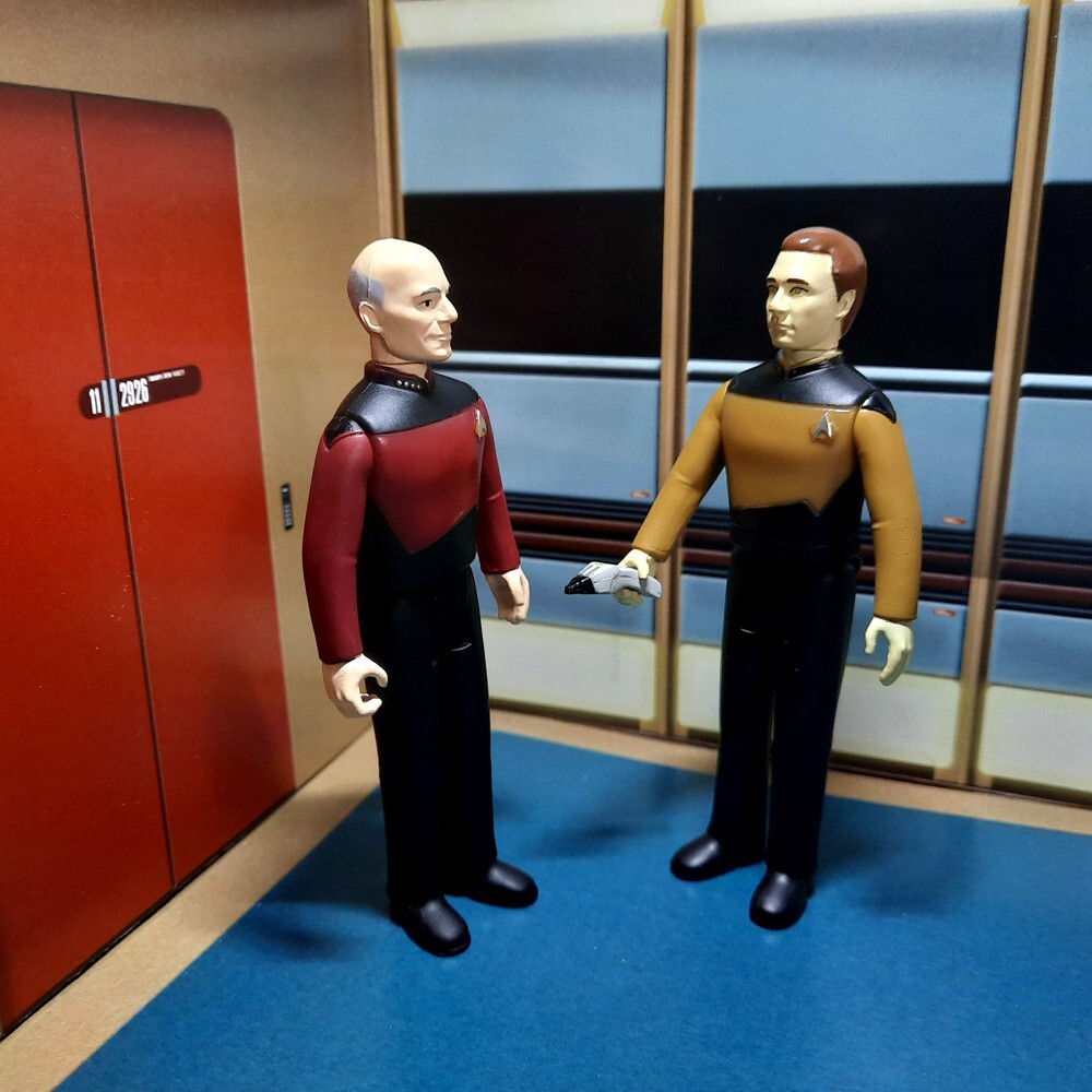 Star Trek TNG Enterprise Hallway Custom Playset 3.75 scale ReAction Figures