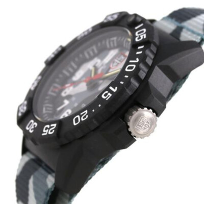 Pre-owned Luminox Navy Seal Lm3507.ph Men's Watch