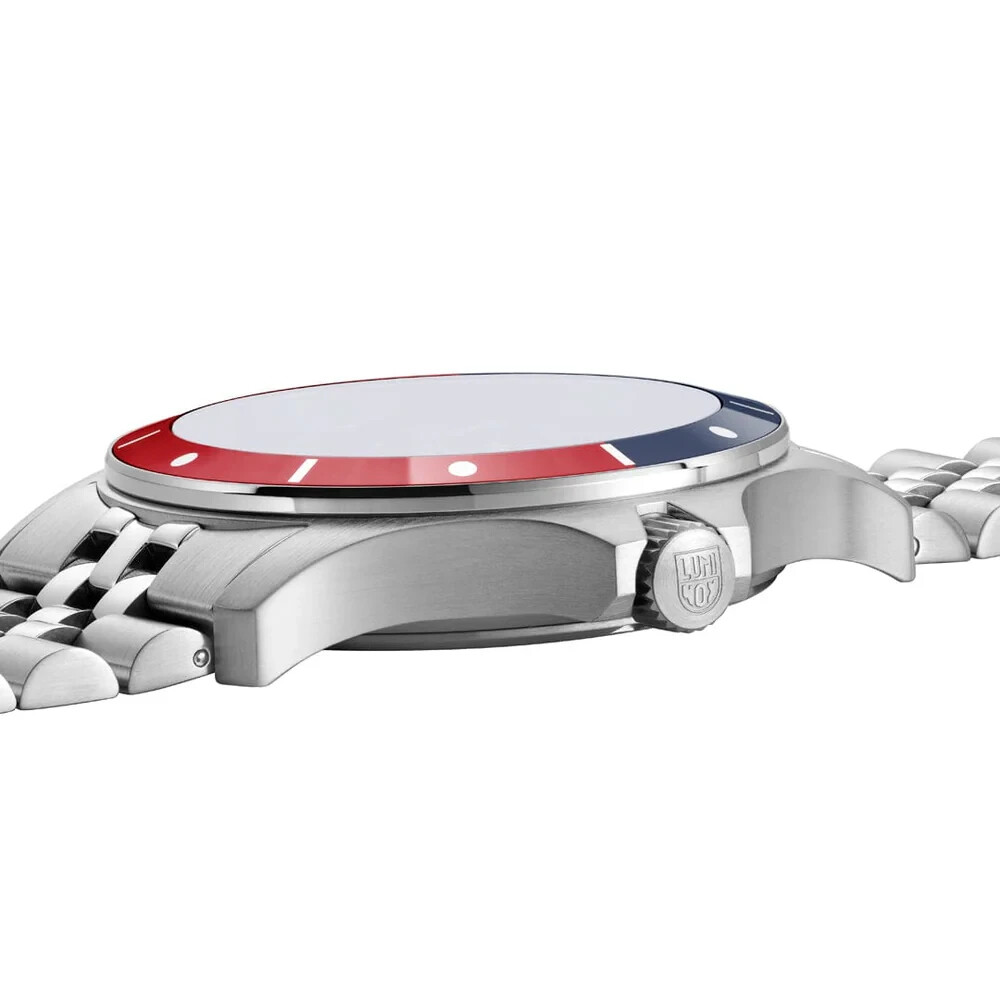 Pre-owned Luminox Xs.0914.vol Volition America 'minuteman' Swiss Made Dress Watch 42 Mm