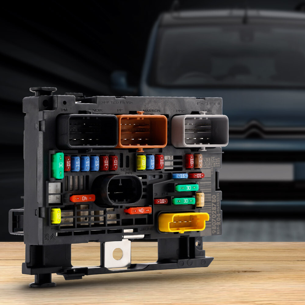Fuse Box BSM 9807028780 For Citroen Berlingo C4 C8 Peugeot Partner