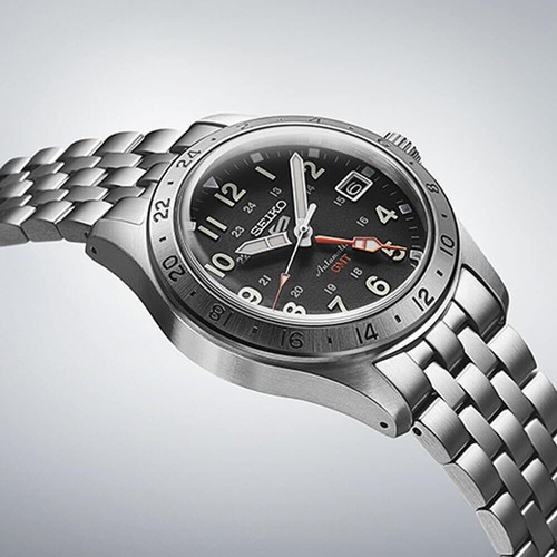 Pre-owned Seiko 5 Sports Field Gmt Automatic Men's Watch Black