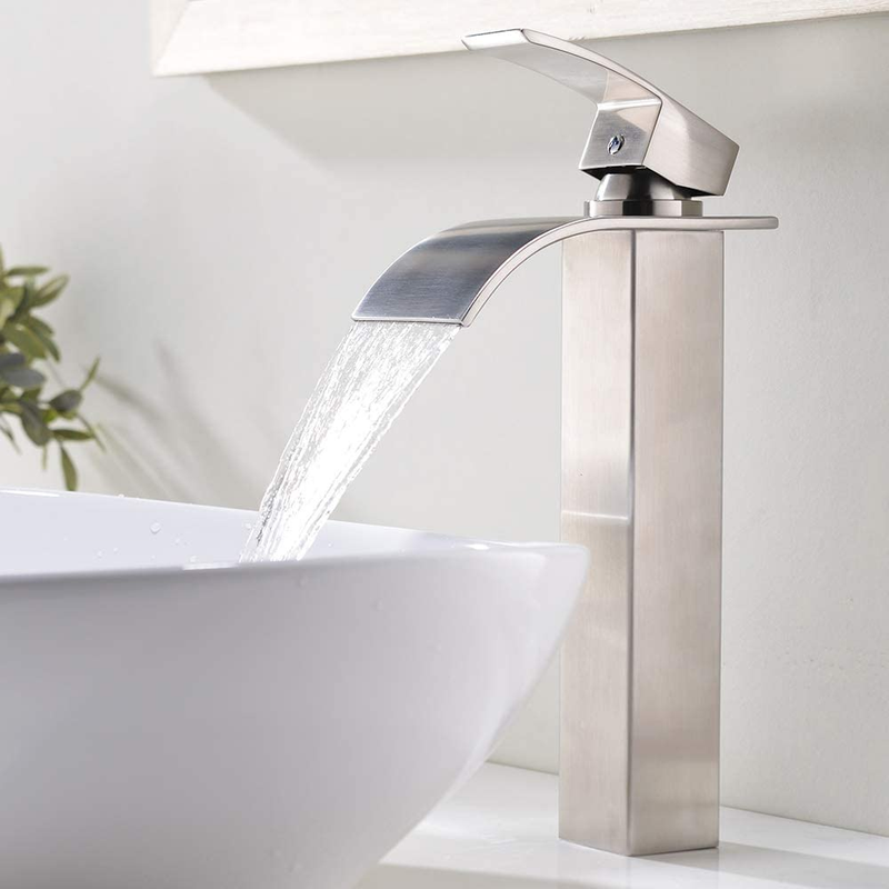 Wide Waterfall Spout Single Handle Bathroom Vessel Si