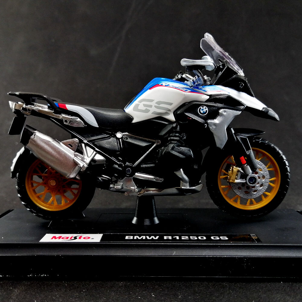 ミニカー Maisto BMW Authority Motorcycles 1:18 1/18 Maisto BMW R1200RT (White) - Design Authority Police