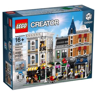 NEW Sealed! LEGO Creator Assembly Square (10255)
