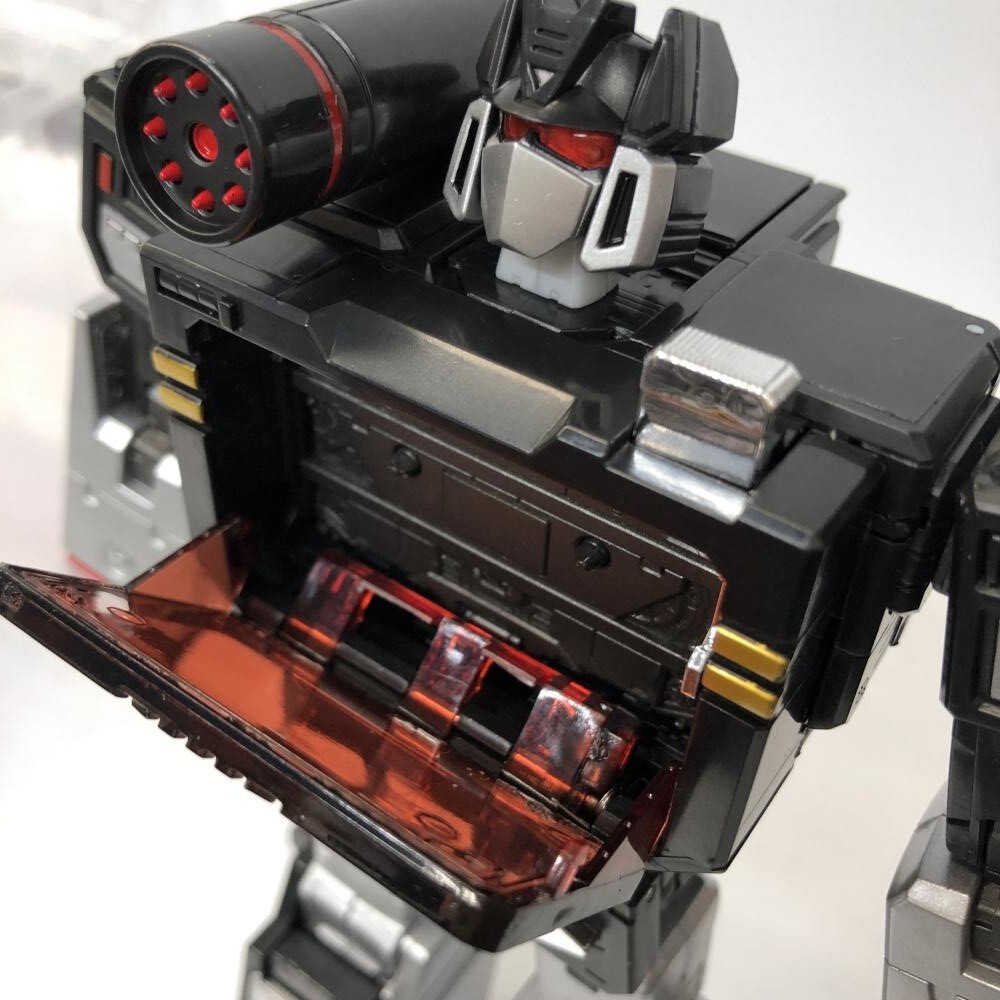 Takara Tomy Transformers Masterpiece MP-13B Soundblaster