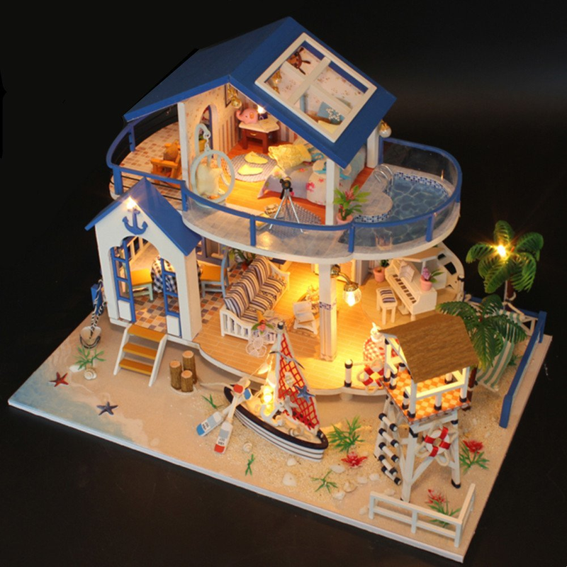 miniature beach house kit