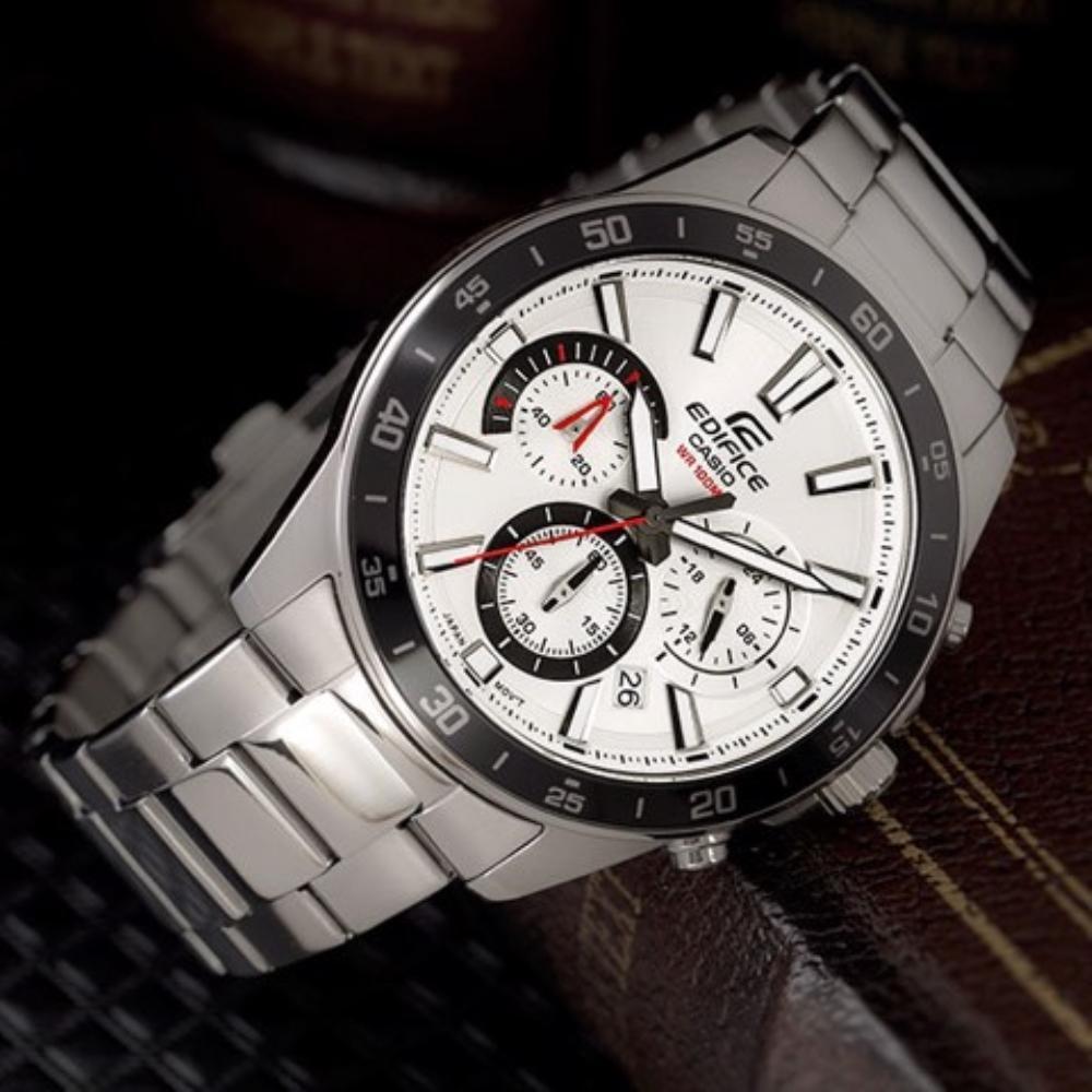 Pre-owned Casio Edifice Efv-570d-7avudf Men's Watch