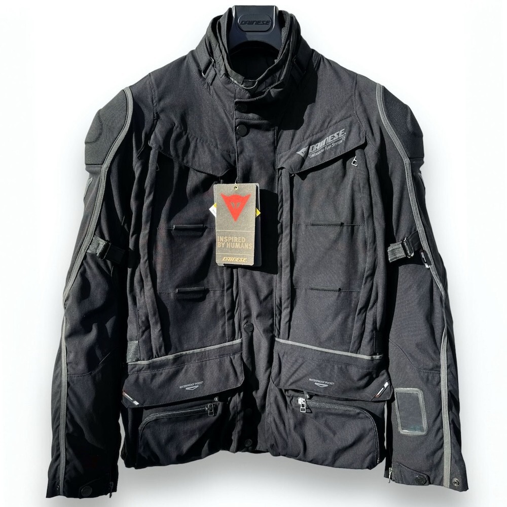 ダイネーゼ　D-EXPLORER GORE-TEX ジャケットサイズ54 DAINESE D-Explorer Gore-Tex Jacket CE Armored Adventure