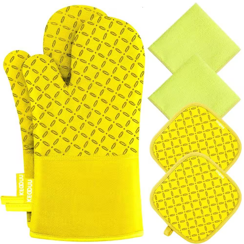 Can You Microwave a Yellow Kitchen Glove? Safety Tips Revealed