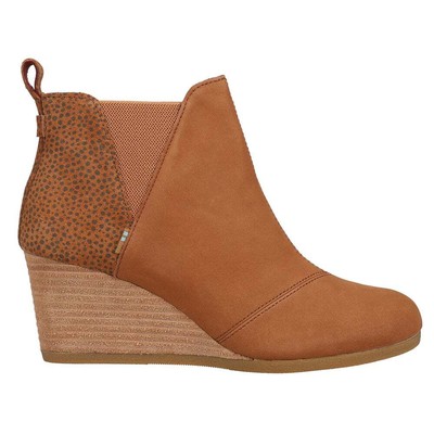 

Женские повседневные ботинки TOMS Kelsey на танкетке с круглым носком, размер 8,5 B, 10016063T, Коричневый, TOMS Kelsey Wedge Round Toe Booties