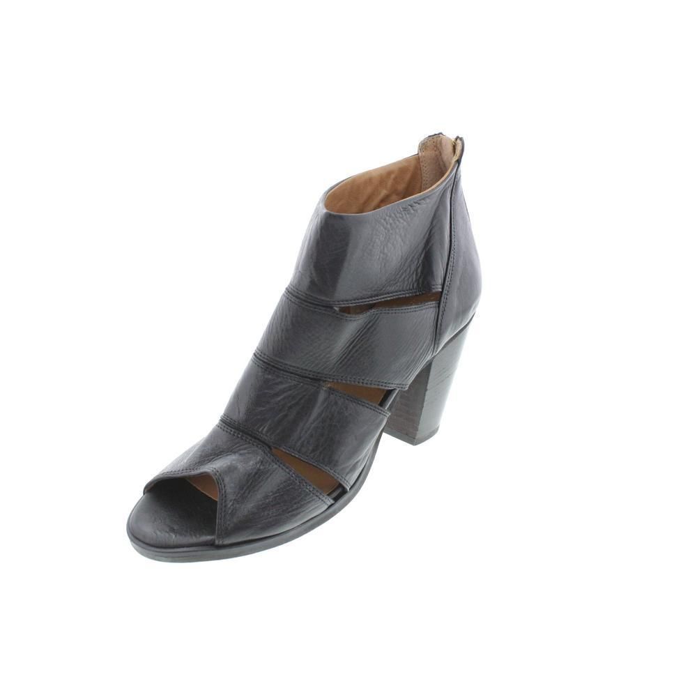 Kurt Geiger Women's Solid Heels