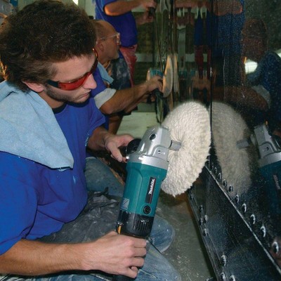Makita Corded Variable Speed Sander Polisher 7" 10 Amp W Bonus Compounding Pad