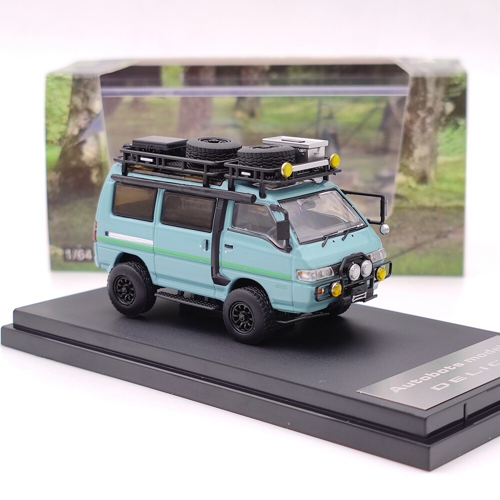 Autobots Models 1/64 Mitsubishi Delica 4X4 Star Wagon Van