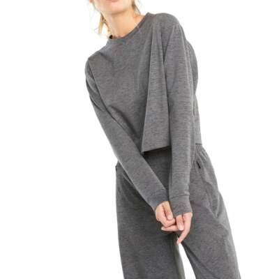 

Женские серые повседневные топы Puma Cloudspun Crew Neck Training 520948-01, Grey