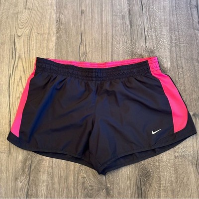 Nike Running DriFit Women's Shorts with lining - Size Large - EUC