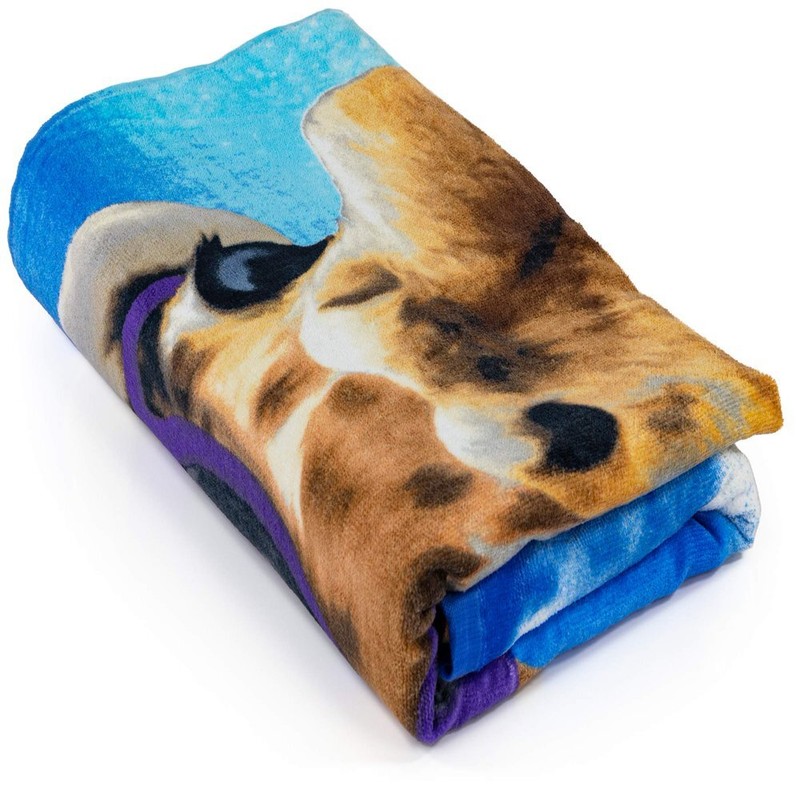 Giraffe Selfie Beach Towel  - Super Soft Plush Cotton - Pool/Beach Towel