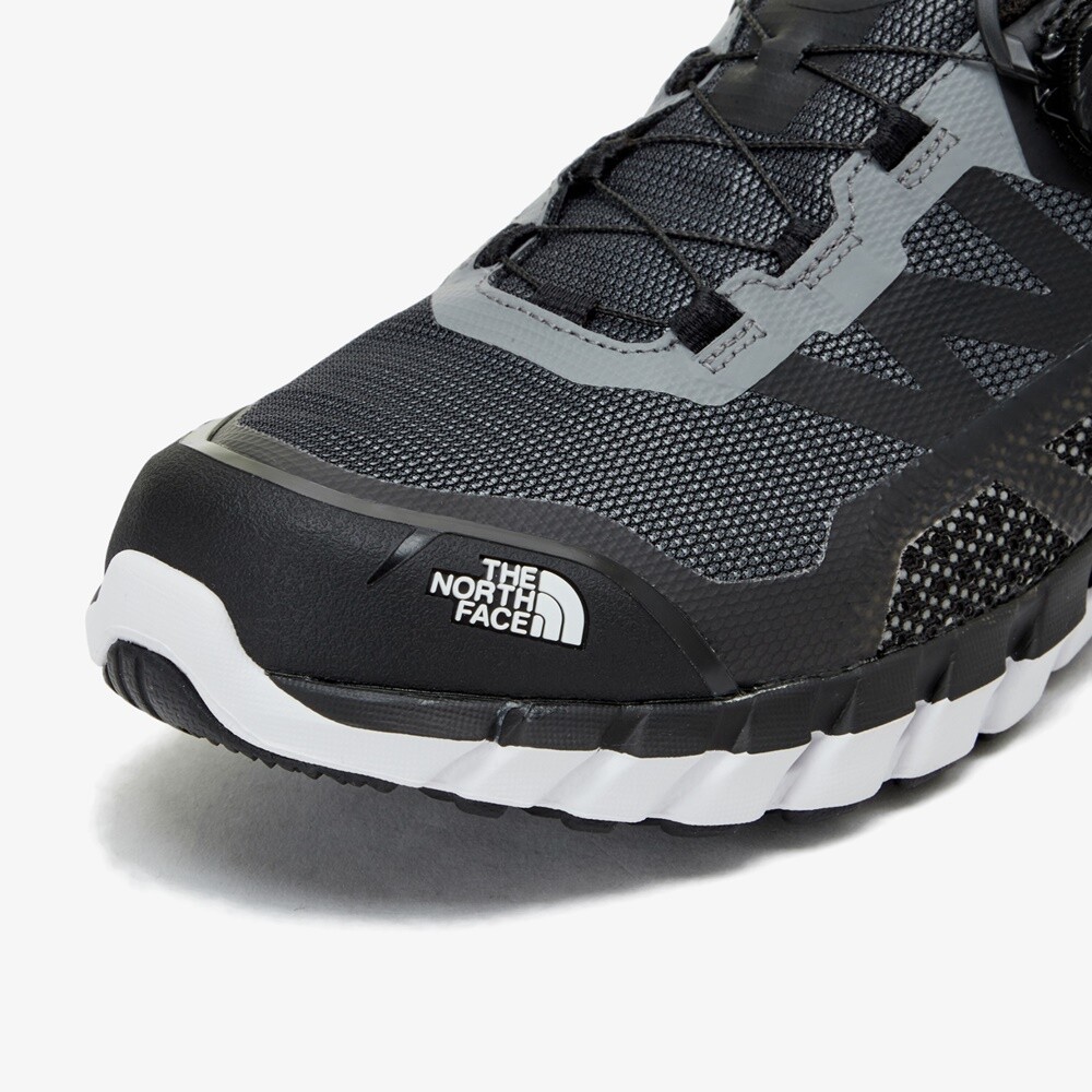 THE NORTH FACE::スニーカー:25.5[RESALE] New THE NORTH FACE Womens ACTIVIST BOA GTX BLACK NS95P04A