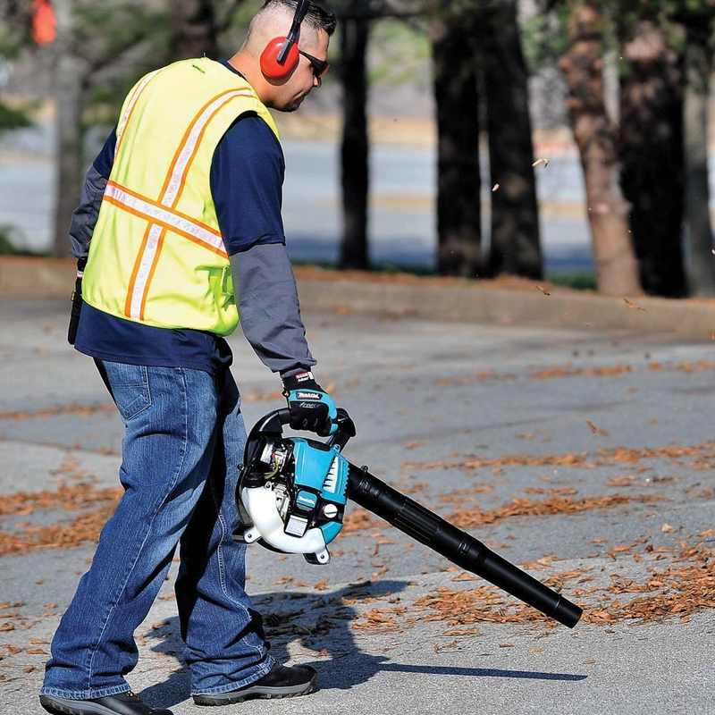 Makita BHX2500CA 24.5 cc MM4 4-Stroke Engine Blower