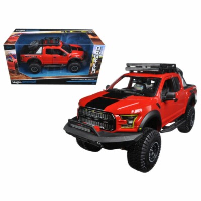 MAISTO DESIGN 1:24 Design OFF-ROAD KINGS 2017 FORD F150 RAPTOR Red