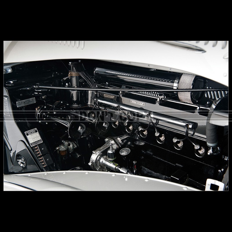 Photo A.026128 Horch 853 Special Roadster (Erdmann & Rossi) 1938 Engine