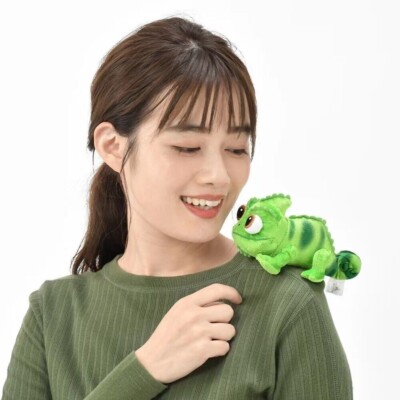Disney PASCAL SHOULDER PLUSH toy doll Rapunzel Tangled Magnet Magnetic new