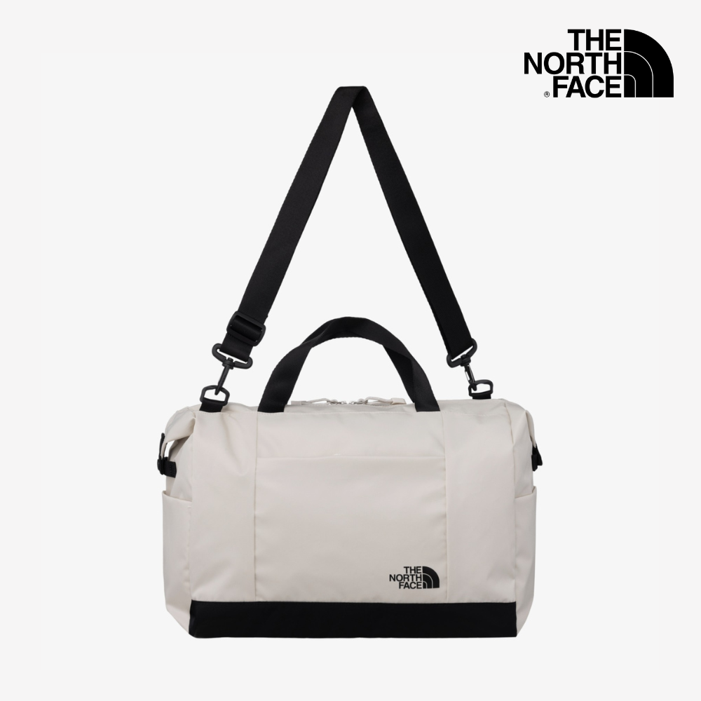 ★THE NORTH FACE★LIGHT DUFFLE BAG★送料・関税込★ ☆THE NORTH FACE☆LIGHT DUFFLE BAG☆送料・関税込☆ (THE